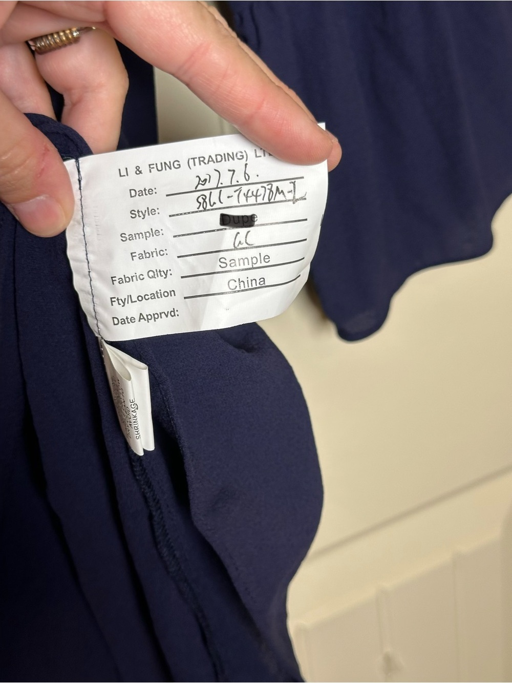 Eileen Fisher Womens Blouse Navy 100% Silk Georgette Crepe Bell Sleeve Sample S - Picture 5 of 9